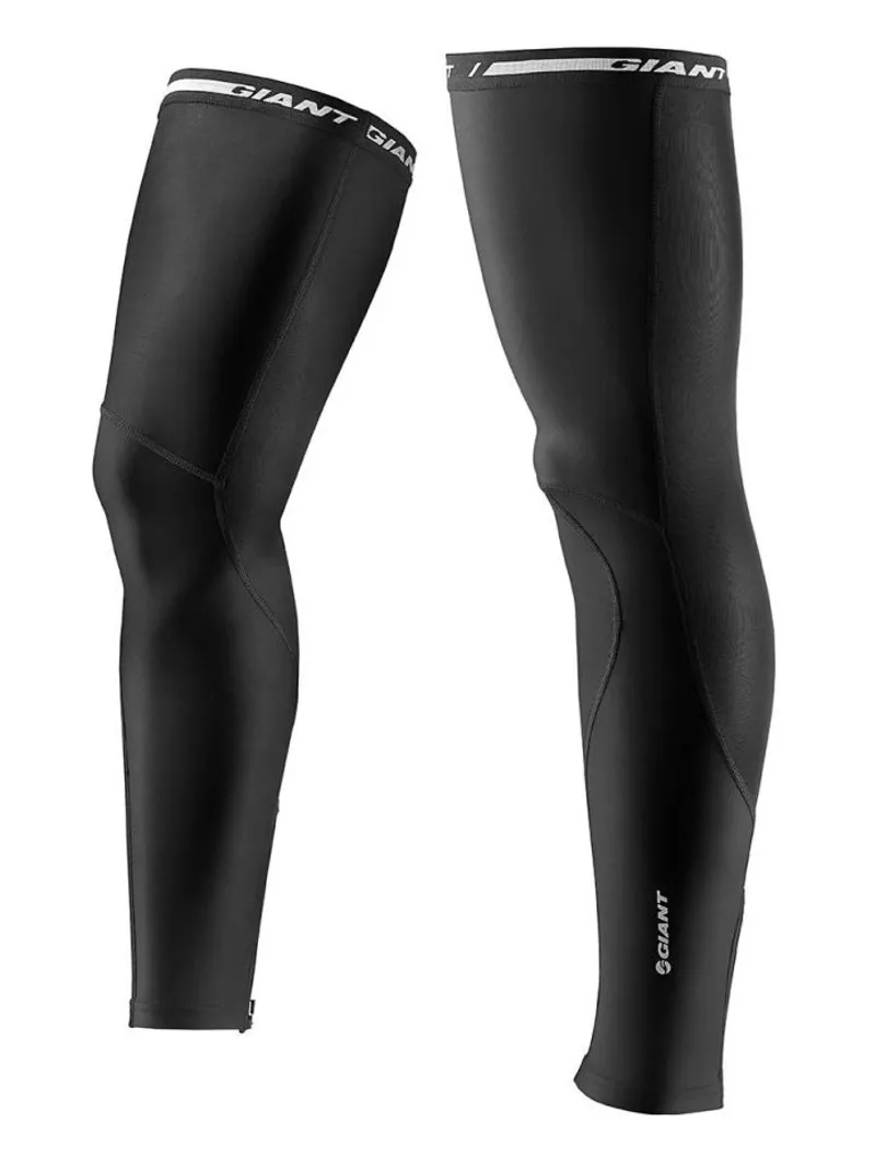 Giant 3D Leg Warmers - Black