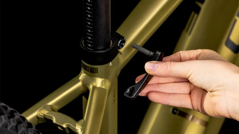 Cube Reaction Hybrid Performance 500 2025 Electric MTB - Goldenlime-5