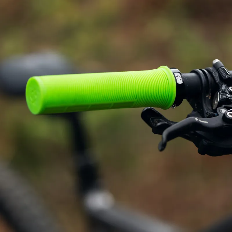 Oxford Driver Lock-On MTB Grips - Green-4
