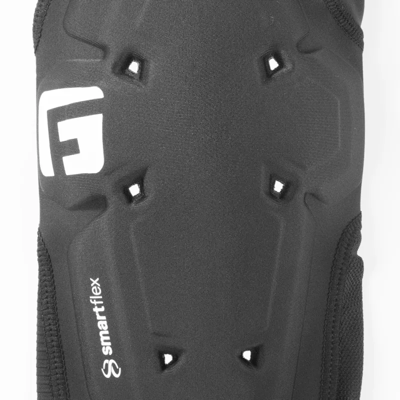 G-Form Pro-X4 Knee Guards - Black-2