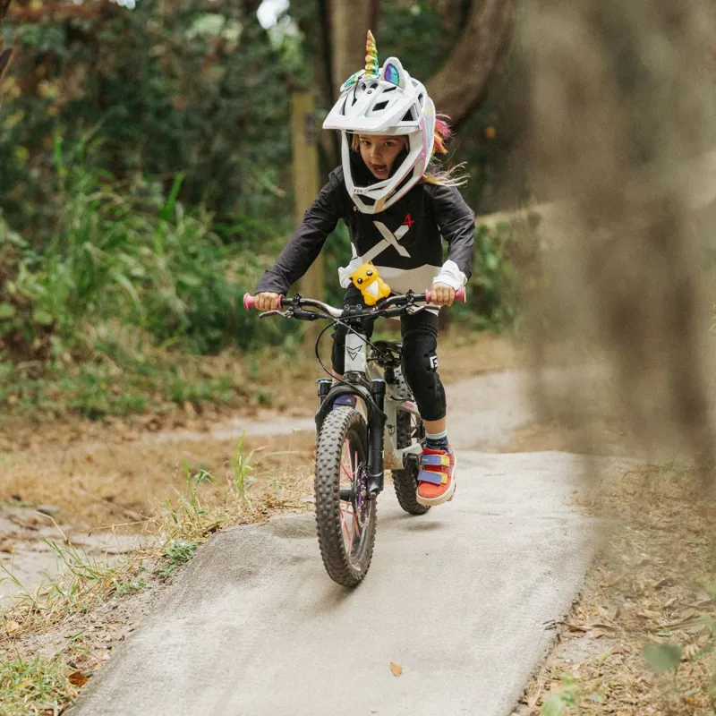 G-Form Pro-X4 Youth Long Sleeve Jersey - Black/White-2