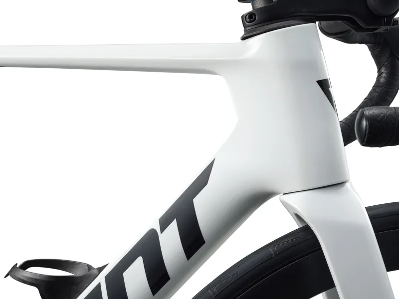 Giant Propel Advanced 2 2027 Carbon Aero Road Bike - White-4