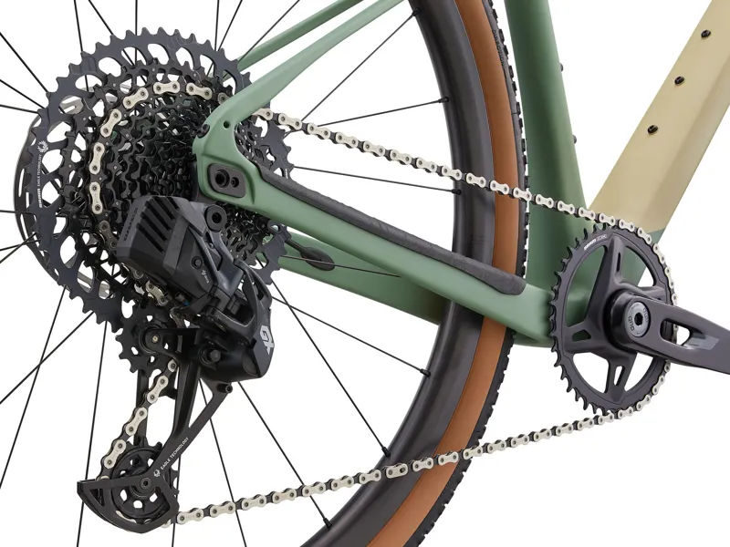 Giant Revolt X Advanced Pro 1 2026 Gravel Road Bike - Pale Olive-3