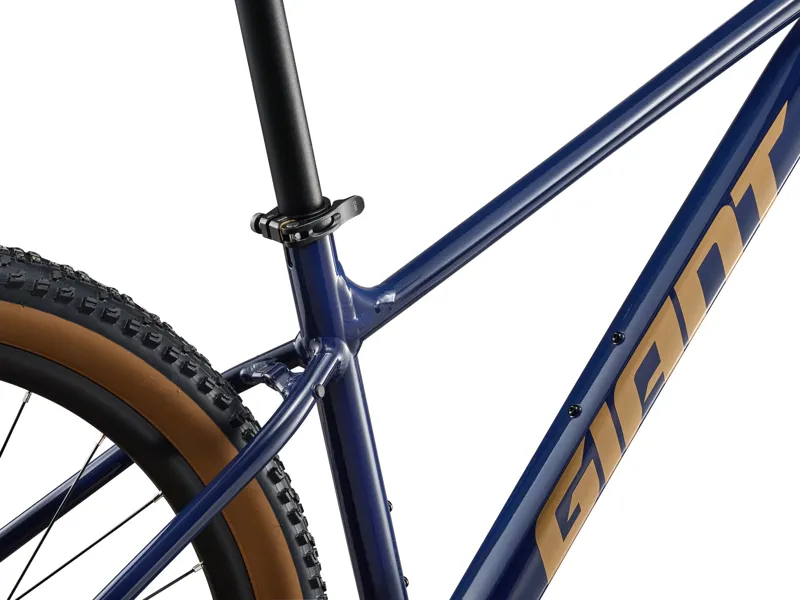 Giant Talon 2 27.5/29er 2027 Hardtail Mountain Bike - Eclipse-4