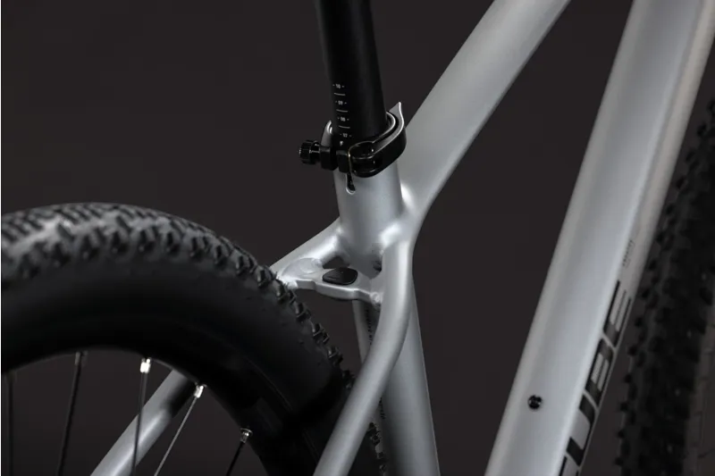 Cube Reaction Pro 2027 Hardtail Mountain Bike - Platinum/Black-2