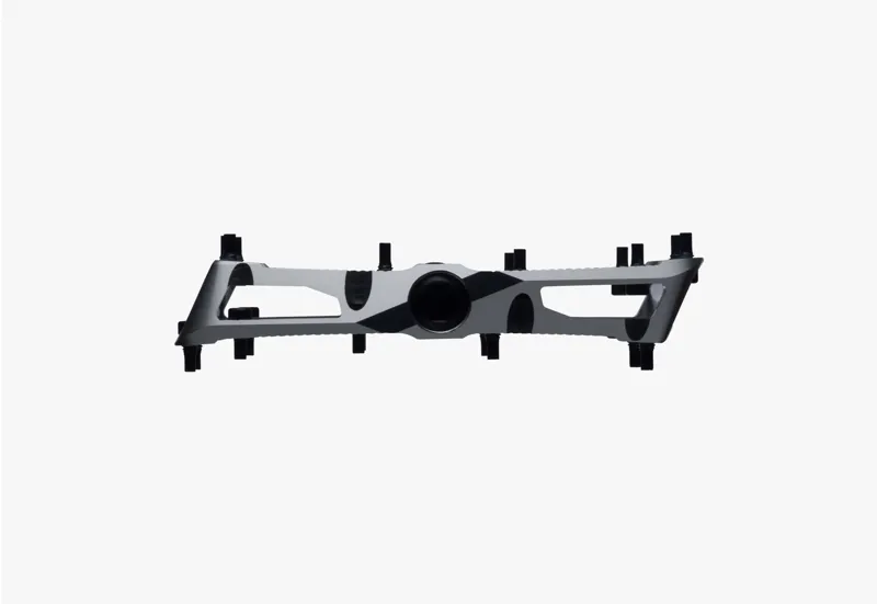 Race Face Turbine Flat MTB Pedals - Silver-2