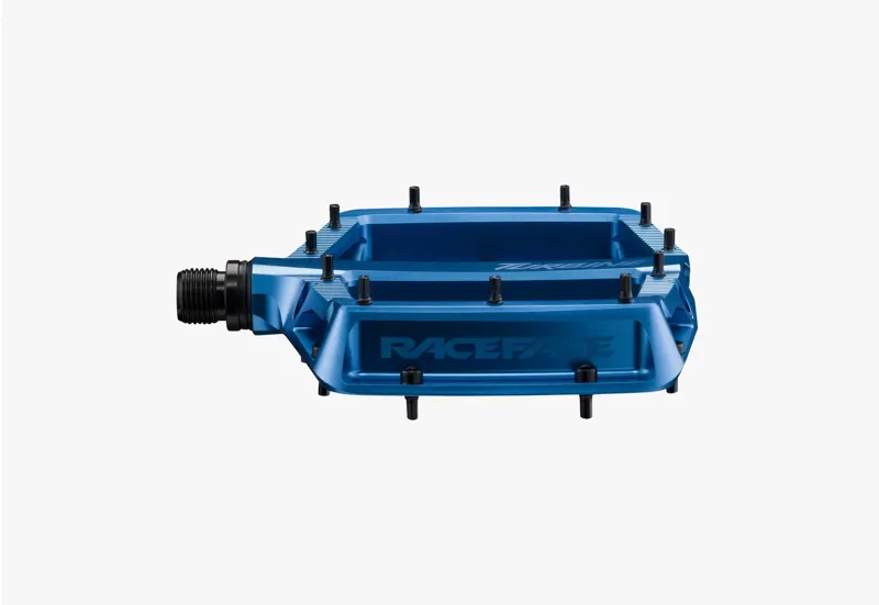 Race Face Turbine Flat MTB Pedals - Blue-3