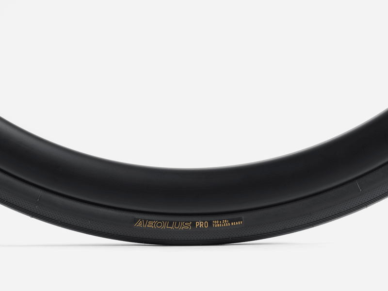 Bontrager Aeolus Pro Tubeless Ready Folding Road Tyre - Black-2