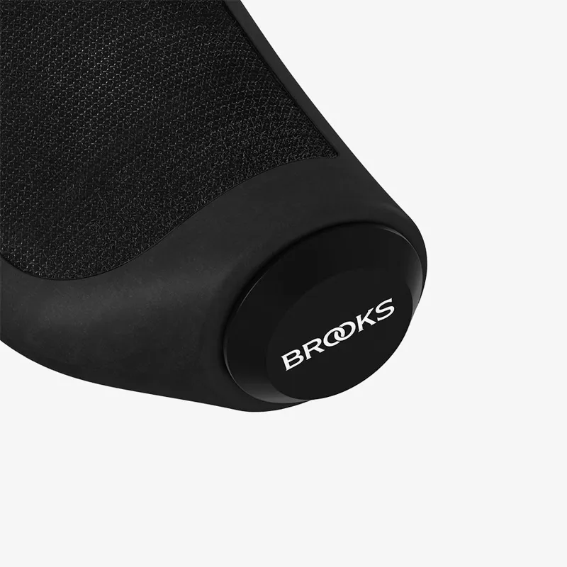 Brooks Cambium Ergonomic Grips - Black - Regular-2