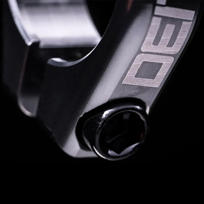 Deity Circuit Seatpost Clamp - Black-1