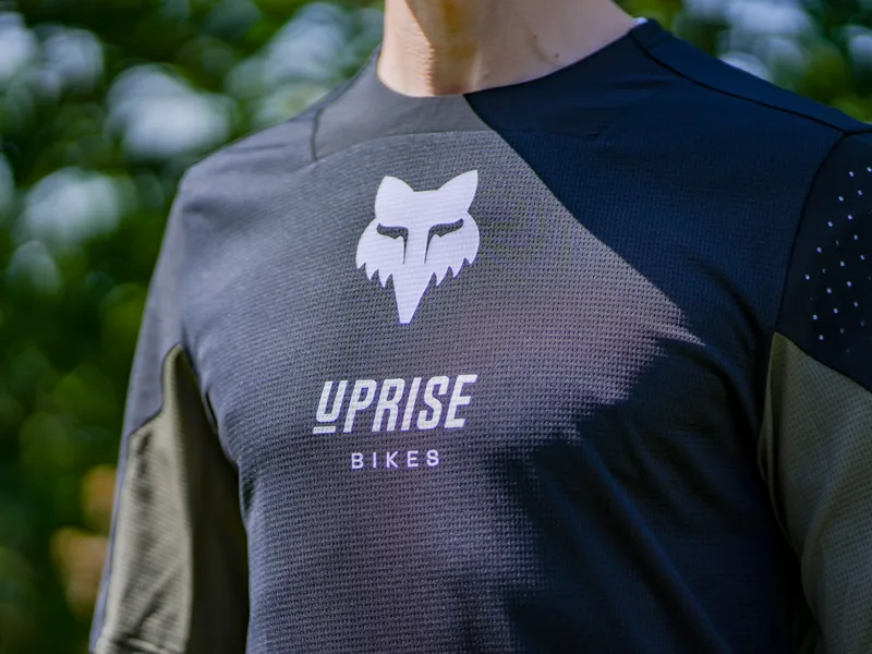 Fox Defend Uprise Men's Short Sleeve Jersey - Park Black-2