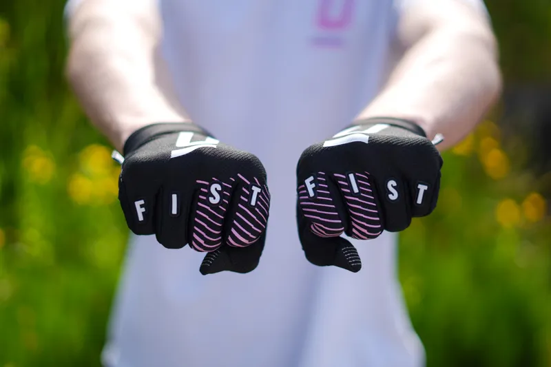 Uprise Fist MTB Gloves - Black