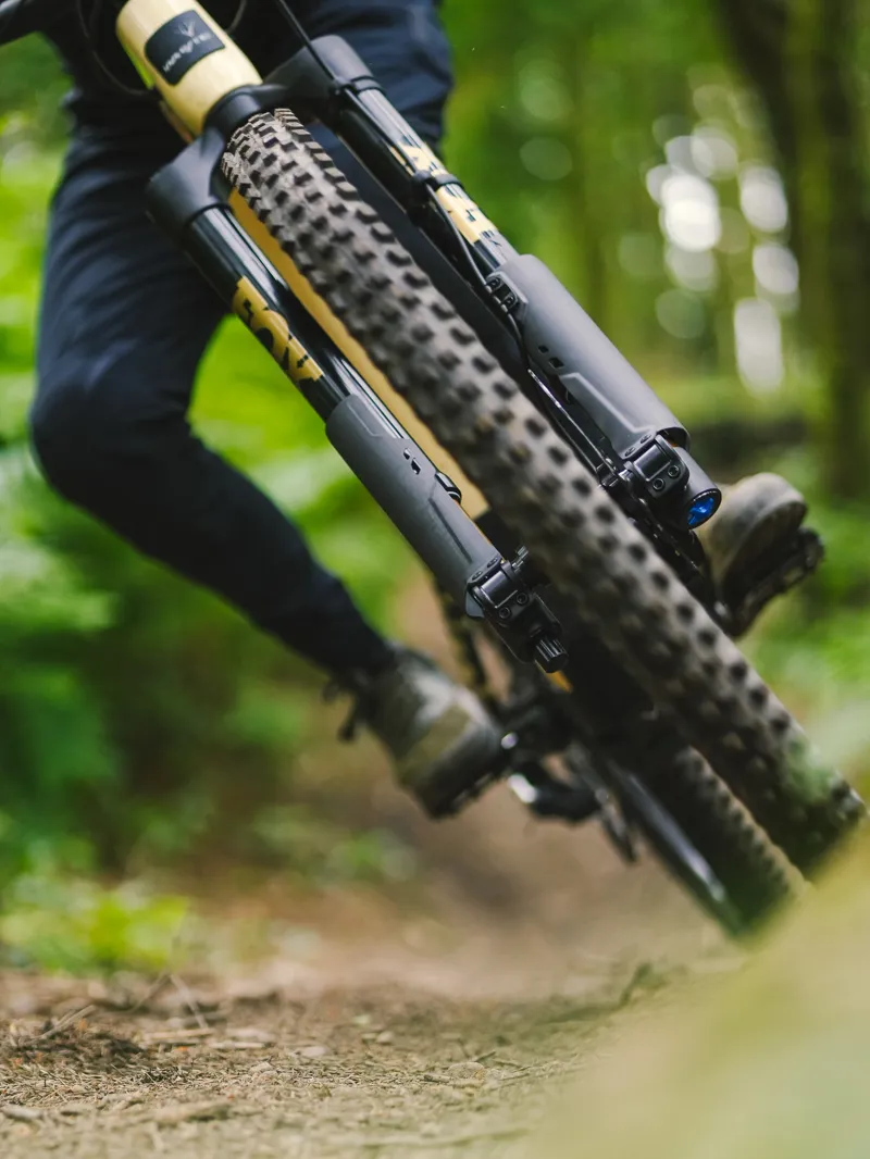 Fox Podium Factory 29 Grip X2 20TA110 Tapered MTB Fork - 44mm-13