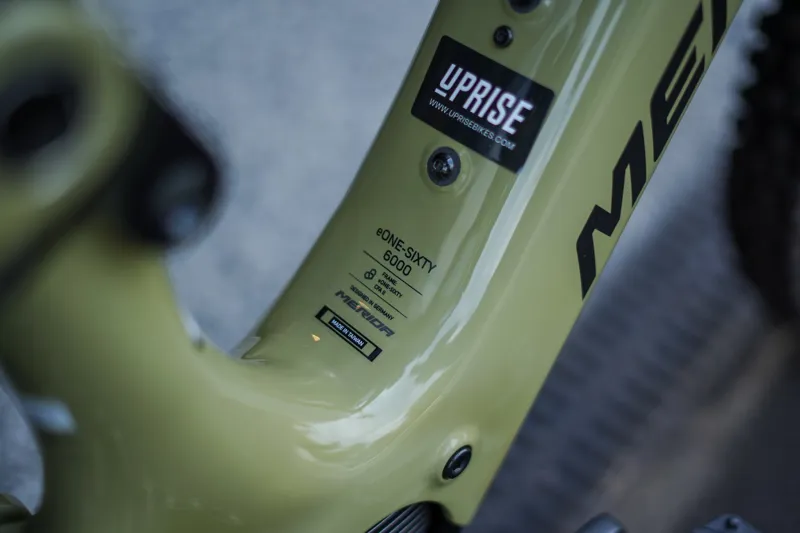 Merida eOne-Sixty 6000 27.5/29er Carbon Electric MTB - Green/Black-3