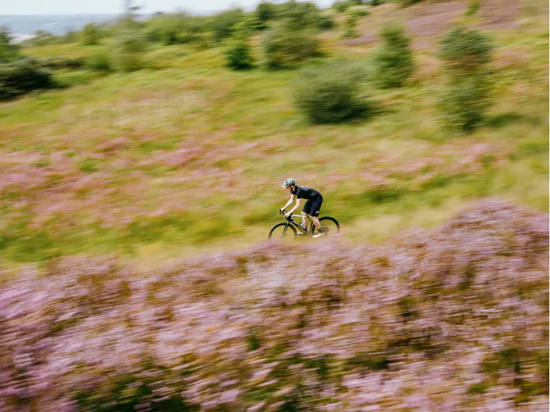 Orbea Terra M21E Team 1X 2026 Gravel Road Bike - Acid Gum/Fantasy Purple-4