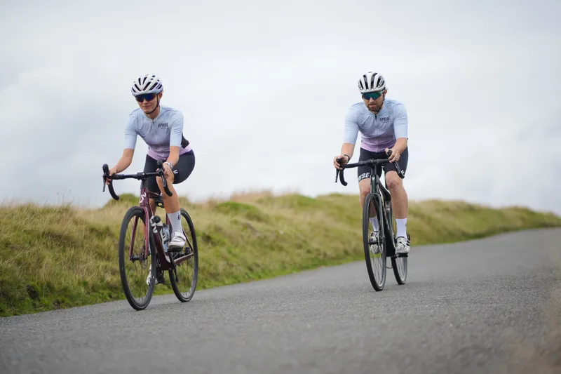 Uprise Aero 2 Unisex Road Short Sleeve Jersey - Team Sunrise Fade-8
