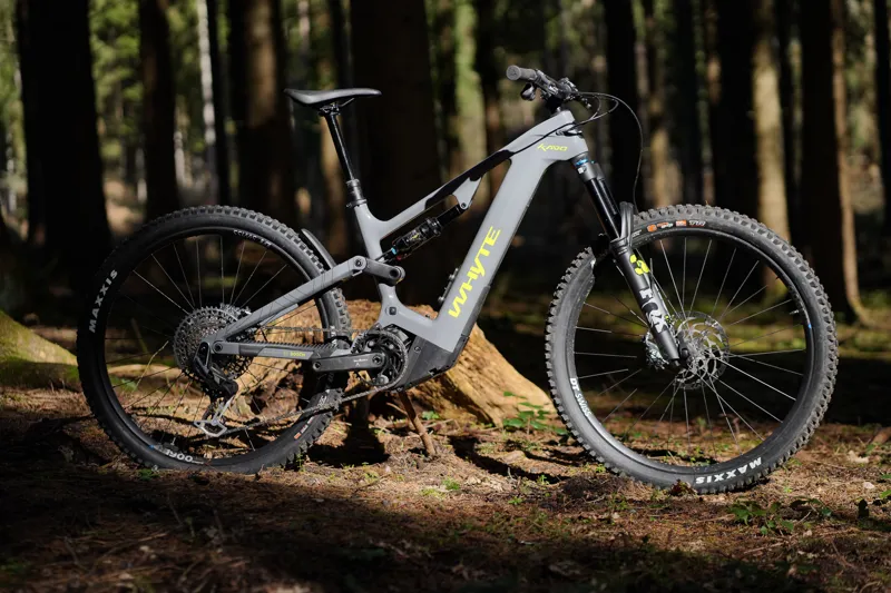 Whyte Kado RSX V2 29er 2026 Carbon Electric Mountain Bike - Ash Grey-5
