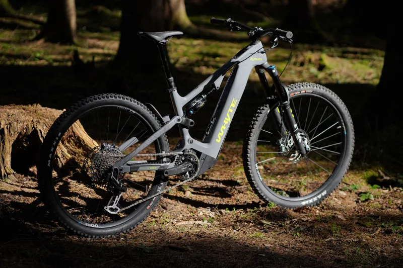 Whyte Kado RSX V2 29er 2026 Carbon Electric Mountain Bike - Ash Grey-7