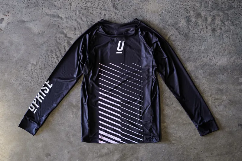 Uprise Endura MT500 Women's Long Sleeve Mountain Bike Jersey - Black-6