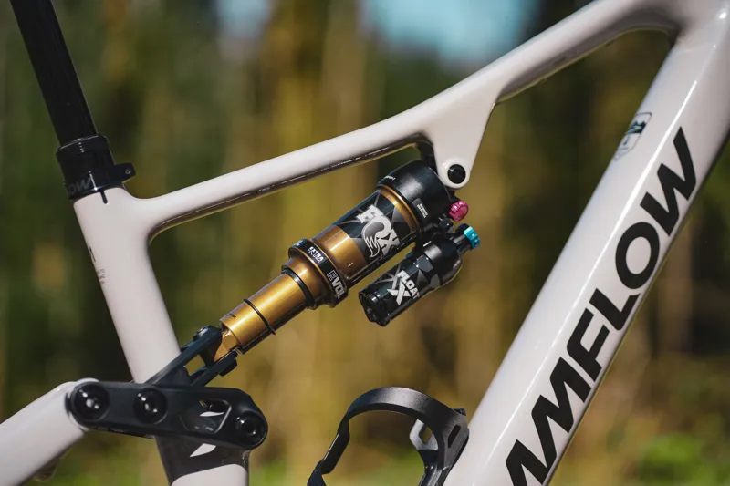 Amflow Carbon Pro PX 2027 Electric Mountain Bike - Moonstone Grey-7