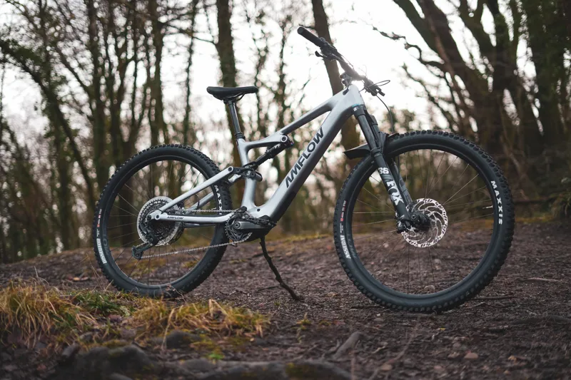 Amflow PL Carbon 800Wh 2026 Electric Mountain Bike - Silver-2