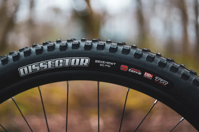 Whyte T-140 RS 29er 2025 Full Suspension Mountain Bike - White/Black-8