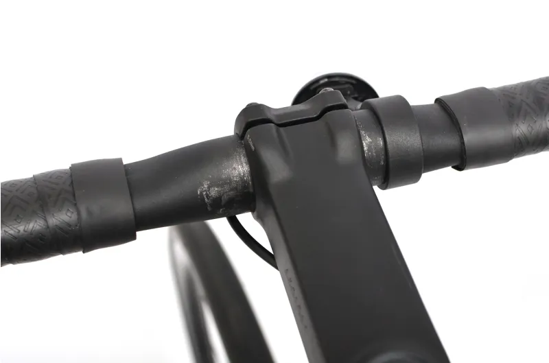 Ex Demo Giant Defy Advanced 2 2025 Carbon Endurance Road Bike - X-Large - Carbon Smoke-5