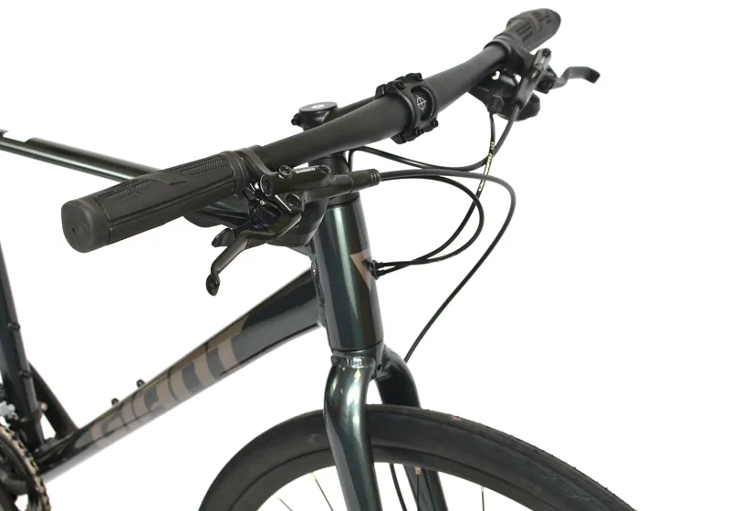 Ex Demo Giant Escape 2 Disc 2026 Hybrid Bike - Medium - Asphalt Green-4