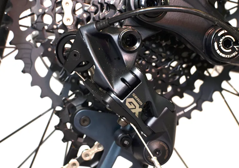 Nearly New Whyte T-140 RS 29er 2026 Full Suspension MTB - Medium - Tiger Orange-5