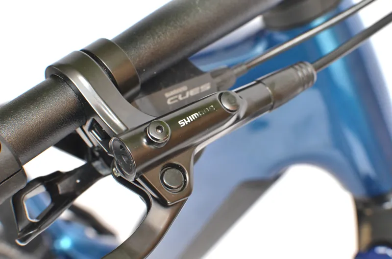 Ex Demo Cube Reaction Hybrid Performance 600 2026 Electric MTB - Small - Electric Blue-3