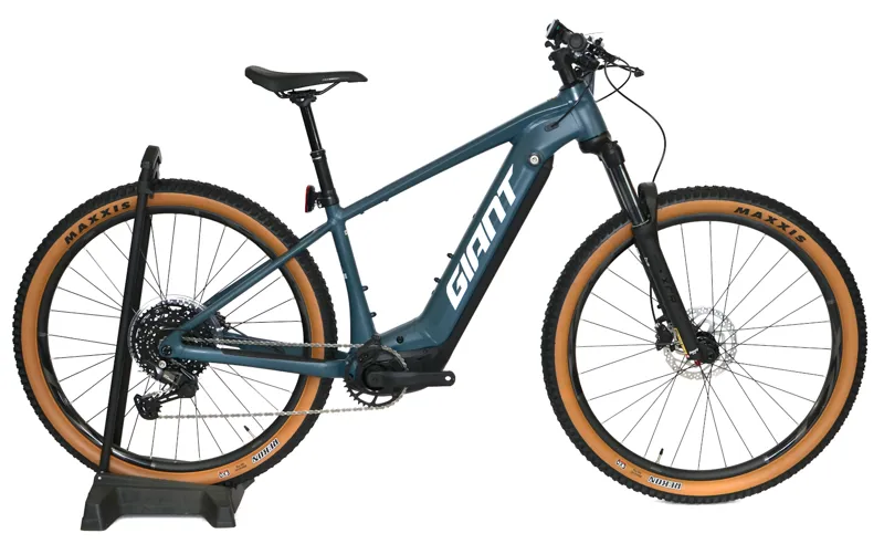 Nearly New Giant Fathom E+ 29er 2026 Electric Hardtail Mountain Bike - Medium - Lake