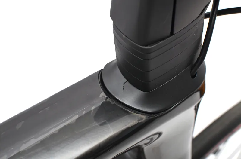 Nearly New Specialized Tarmac SL7 Sport 105 2024 Carbon Road Bike - 56 cm - Carbon-4