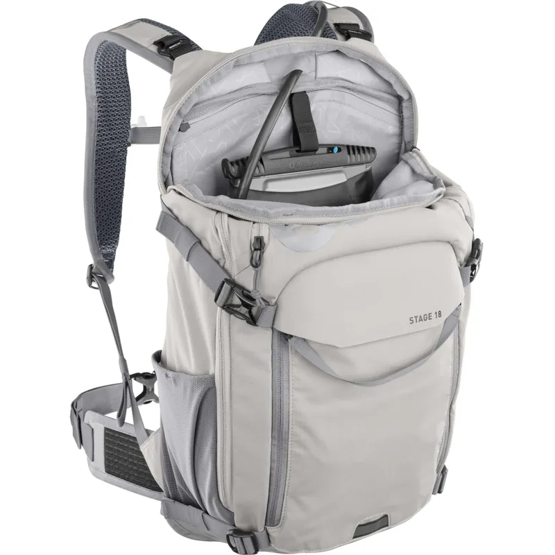 Evoc Stage 18 Performance 18 Litre Backpack - Sand-4