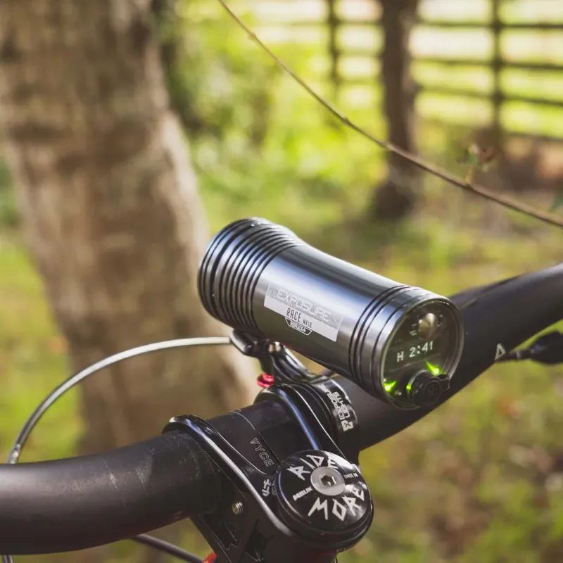 Exposure Race Mk18 2800 Lumens Front Light - Metal Black-5