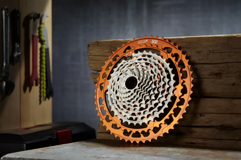 E-Thirteen Helix Race 12 Speed Cassette - 9-52T - Naranja-3