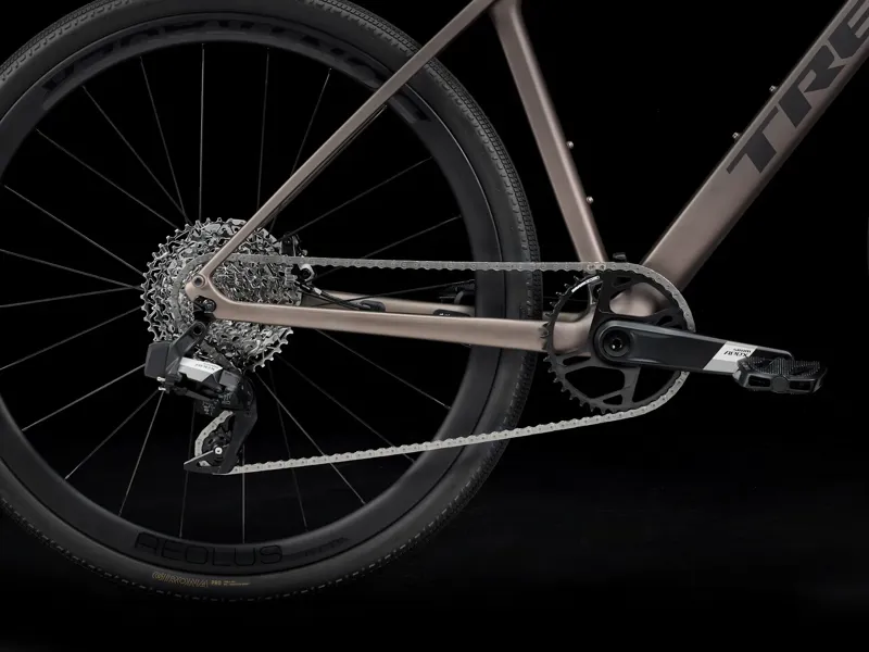 Trek FX Sport 6 2026 Hybrid Bike - Bronze Age/Deep Smoke-4