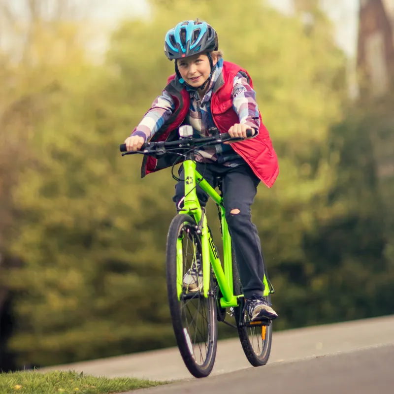 Frog 67 26w 2025 Junior Hybrid Bike - Neon Green-1