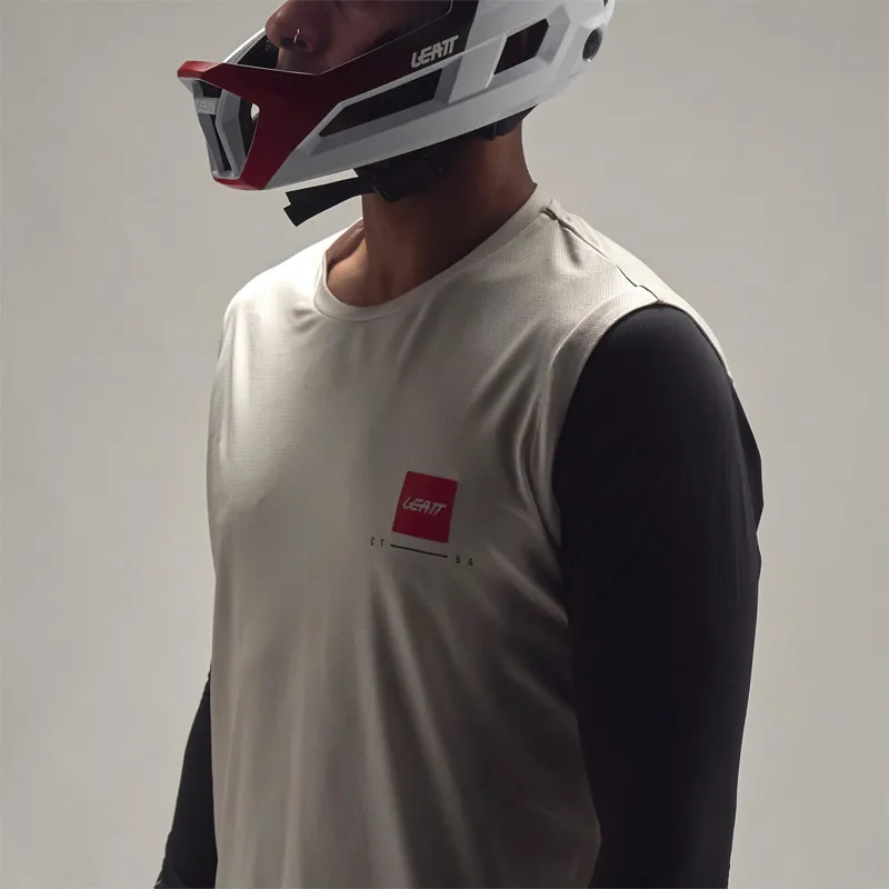 Leatt Gravity 2.0 Long Sleeve MTB Jersey - White-3