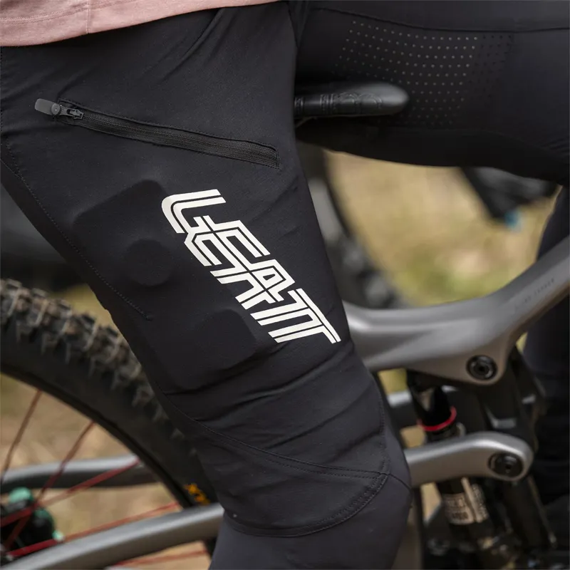 Leatt Gravity 3.0 Women's MTB Pants - Race Black-4