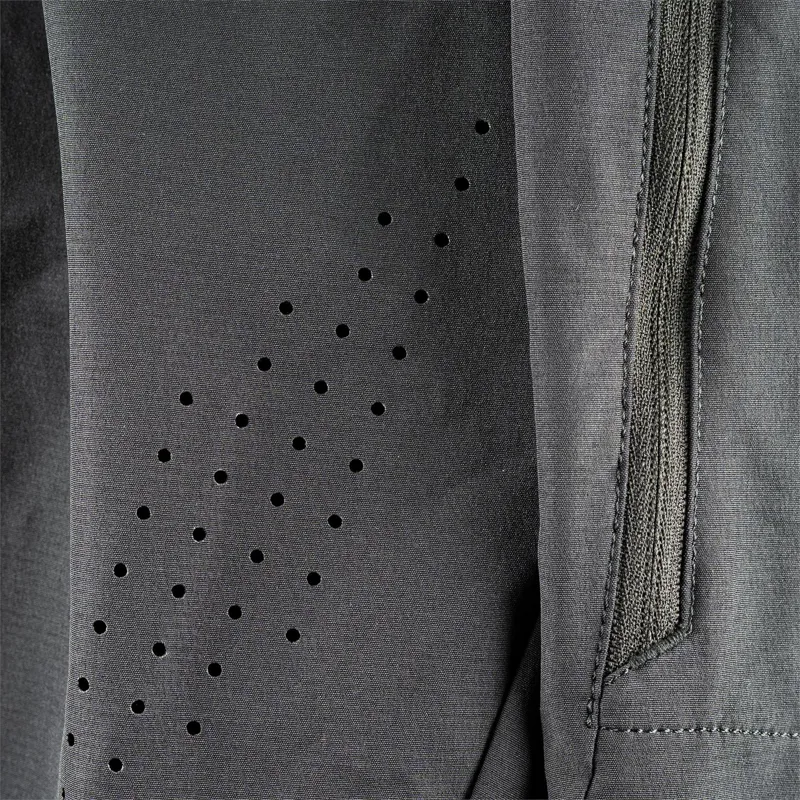 Leatt Trail 3.0 Women's Padded MTB Pants - Ghost Black-2