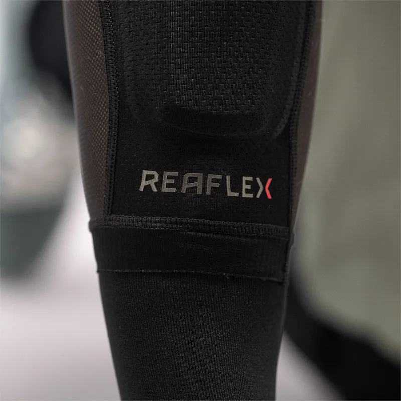 Leatt ReaFlex UltraLite EXT Knee Protectors - Black-5