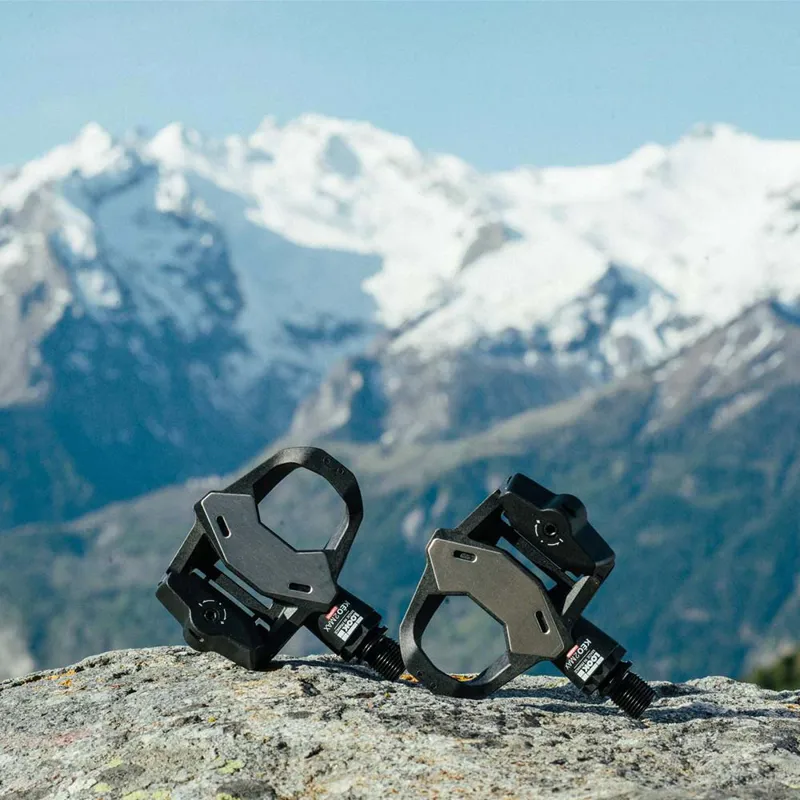 Look Keo 2 Max Carbon Clipless Road Pedals - Black-5