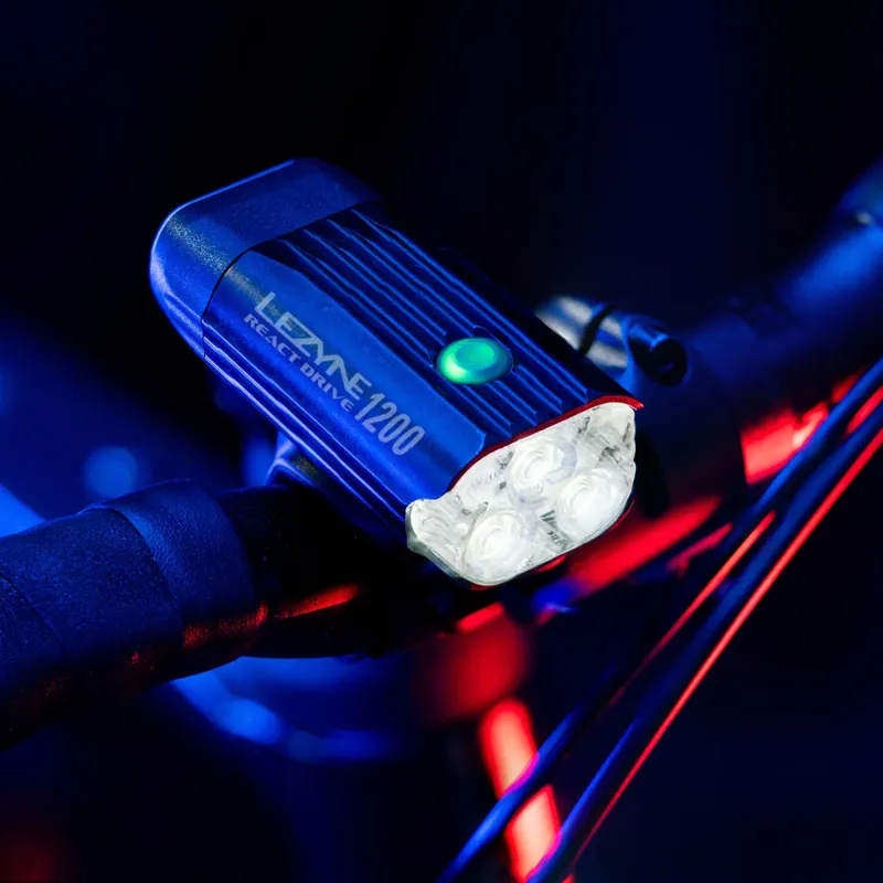 Lezyne React Drive 1200 LED Front Light-8
