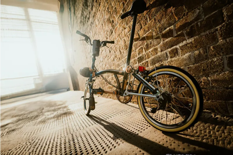 Brompton 1975 Limited Edition C line M Type 2025 Folding Bike - Thermal Fade Lacquer-12