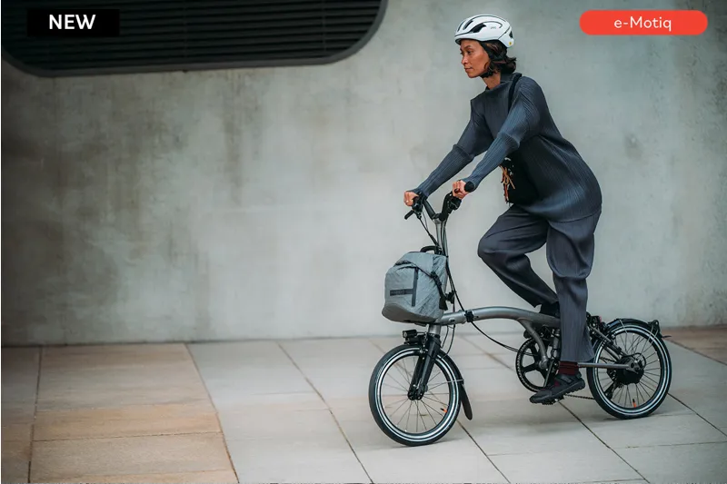Brompton T Line 4 Speed e-Motiq Mid Bar 2026 Electric Folding Bike - Titanium-5