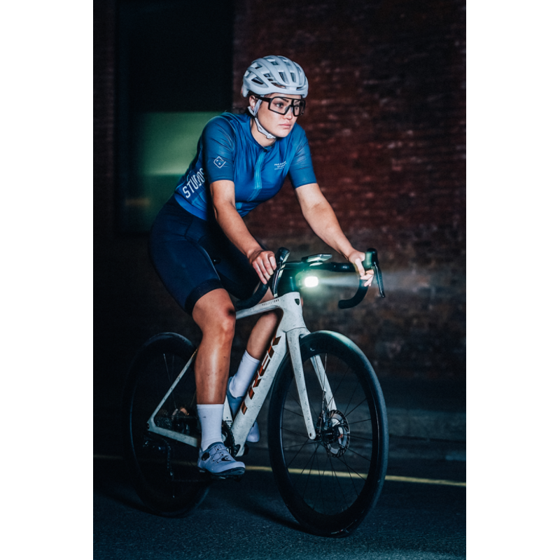 Moon Titan Max 1700 Front Light - 1700 Lumes - Black-10