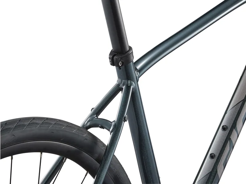 Giant Escape 2 Disc 2026 Hybrid Bike - Asphalt Green-6