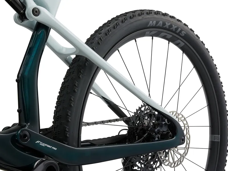 Giant Anthem Advanced SL 2 29er 2026 Full Suspension MTB - Mariana Blue-2