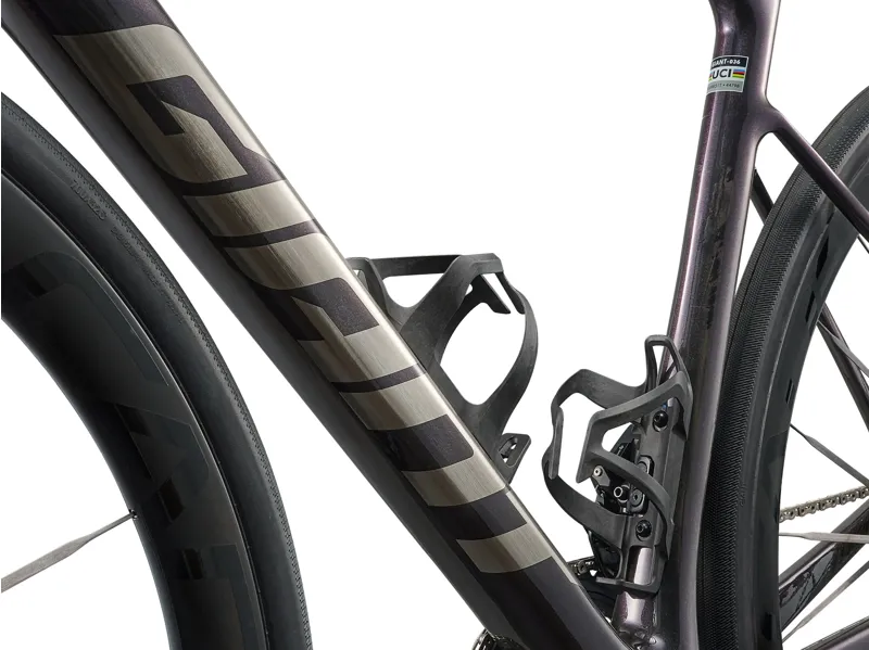 Giant Defy Advanced SL 0 2026 Carbon Endurance Road Bike - Arctic Light-2