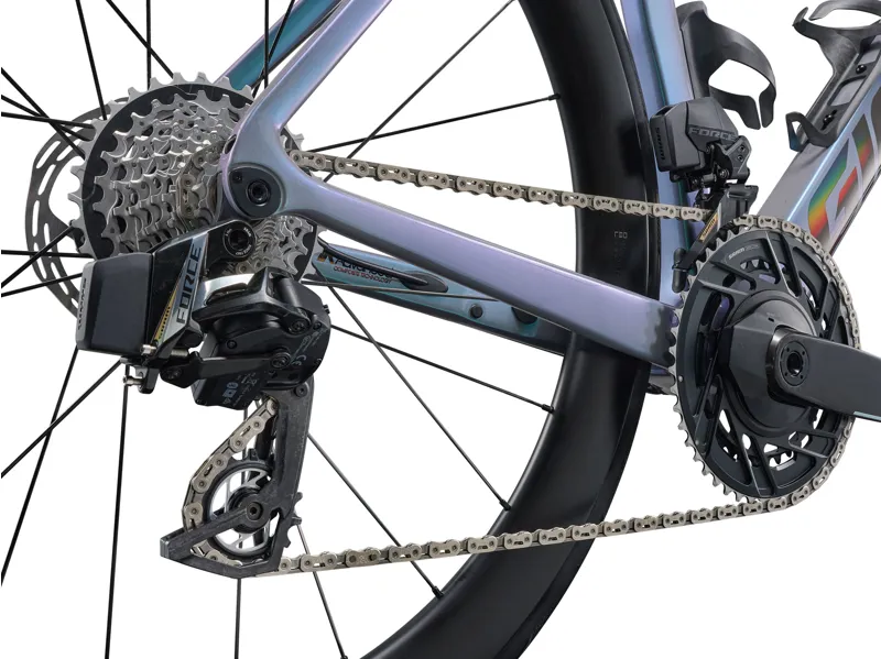 Giant Propel Advanced Pro 0 AXS 2026 Carbon Road Bike - Prismatic Haze-4